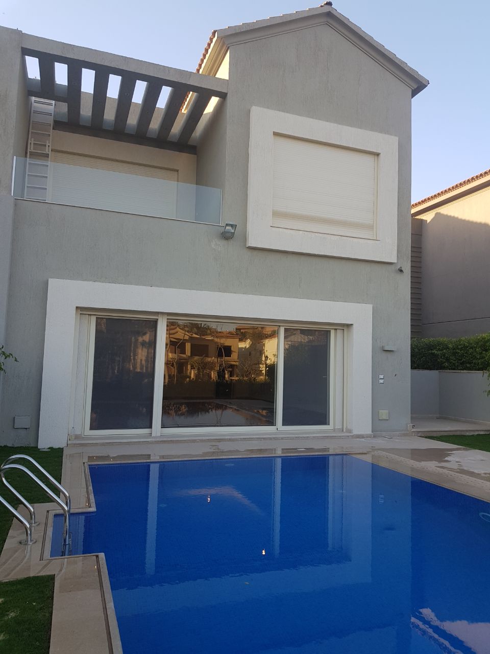 Residential Townhouse For Rent Furnished in Lake View Great Cairo Egypt